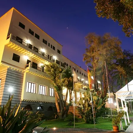 Escuela Hotel