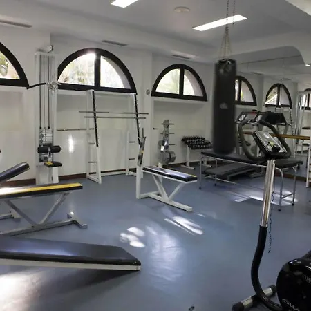 Escuela 4* Santa Brígida