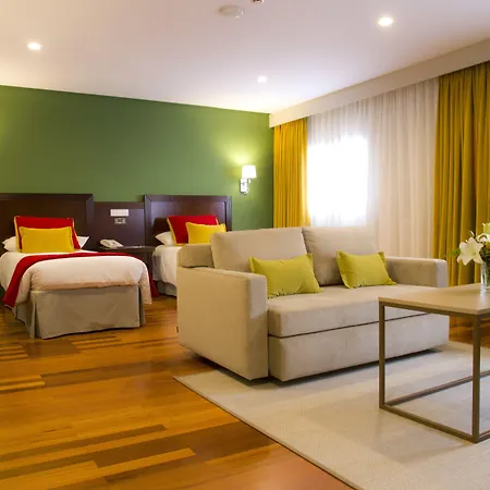 فندق Escuela سانتا بريخيذا