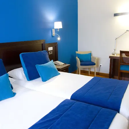 فندق Escuela سانتا بريخيذا