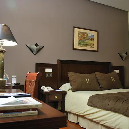 Escuela Hotel