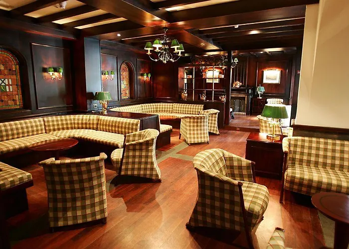 Escuela Hotel Santa Brígida