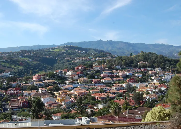 Escuela 4* Santa Brígida