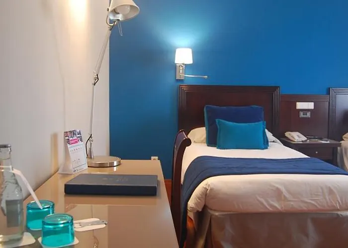 Escuela 4* Santa Brígida